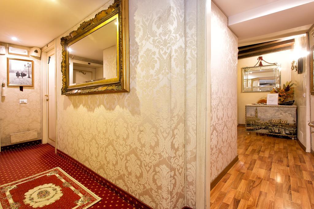Ca' Della Loggia Bed and Breakfast Βενετία Εξωτερικό φωτογραφία